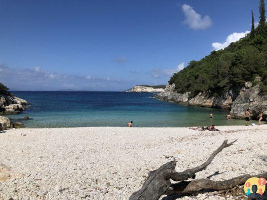 Kefalonia in Greece – All the tips in a 3-day itinerary