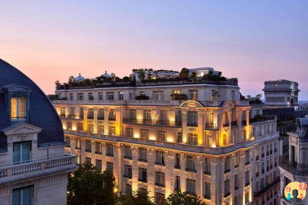 Hotel vicino all'Arco di Trionfo a Parigi – 12 migliori