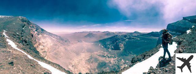 How to climb the Láscar volcano in the Atacama Desert