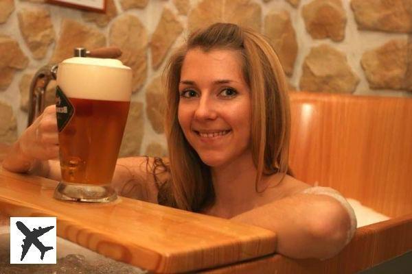 Et si vous preniez un bain de bière à Prague au Beer Spa ?