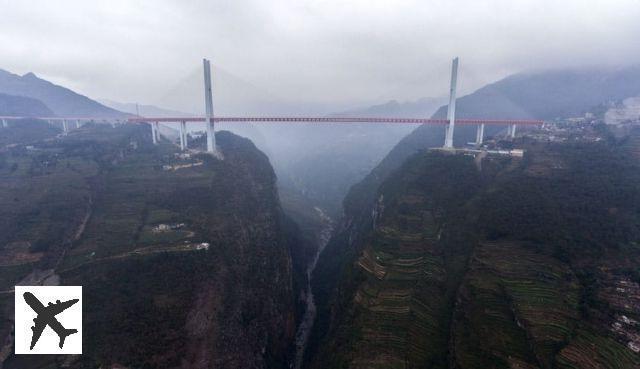 La Chine inaugure le plus haut pont du monde, culminant à 565 mètres