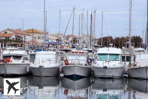 Location de bateau aux Saintes-Marie-de-la-Mer : comment faire et où ?