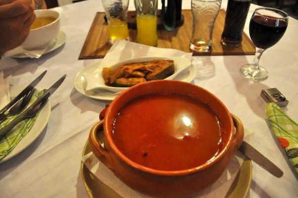 12 typical Hungarian foods: what to eat in restaurants