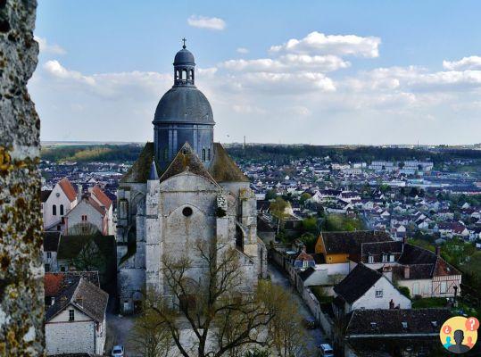 Provins, Francia: cómo llegar, cuándo ir, qué hacer y las principales atracciones