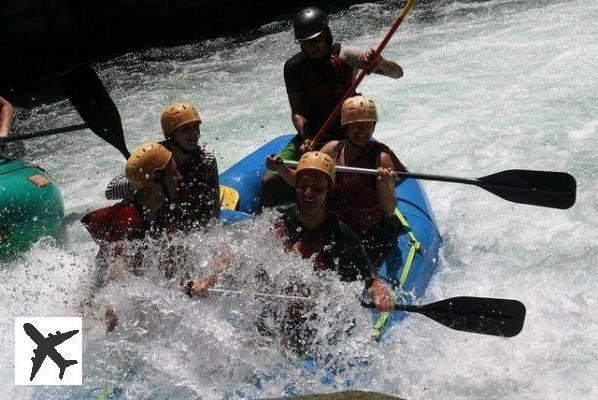 Faites du rafting sur les rivières sauvages du Costa Rica