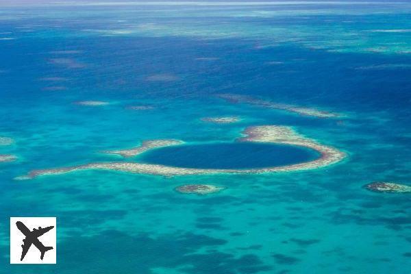 Tuffati nei misteri del Grande Buco Blu in Belize