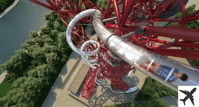 World's longest tunnel slide in London