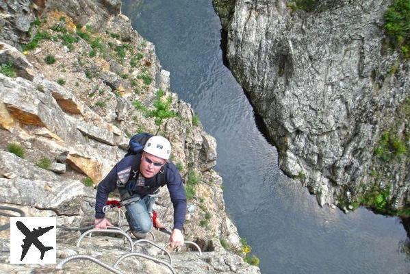 Pont du Diable : le spot où faire de la via ferrata en Ardèche