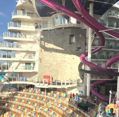 Symphony of the Seas: com'è viaggiare sulla nave da crociera più grande del mondo