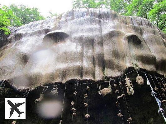 L’eau du puits de Knaresborough pétrifie tous les objets