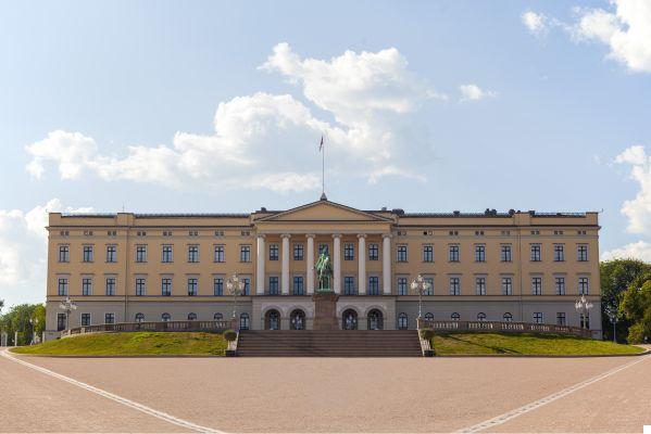 palaces of norway