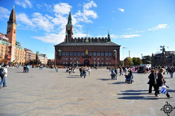 Radhuspladsen la plaza del ayuntamiento de copenhague