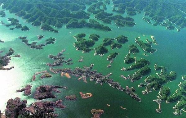 Shi Cheng, the sunken Lions City in China