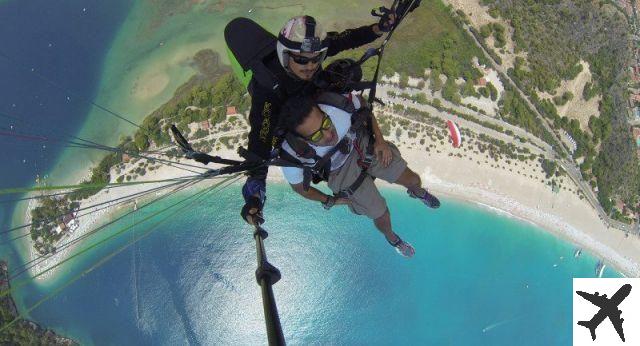 Volo in parapendio a Öludeniz