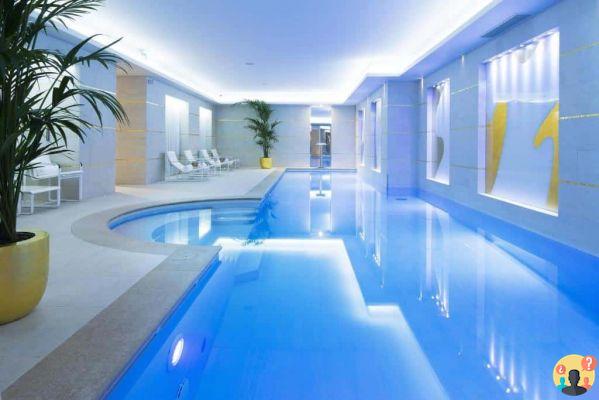 Hotel con piscina a Parigi – 12 perfetti per godersi la città