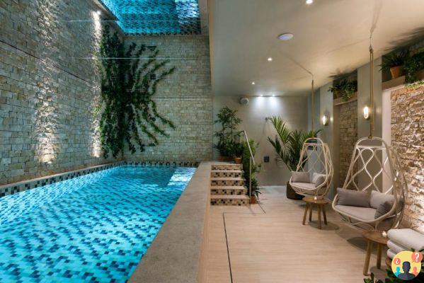 Hoteles con piscina en París – 12 perfectos para disfrutar de la ciudad