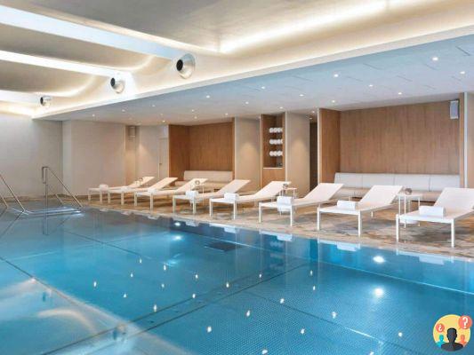 Hotel con piscina a Parigi – 12 perfetti per godersi la città