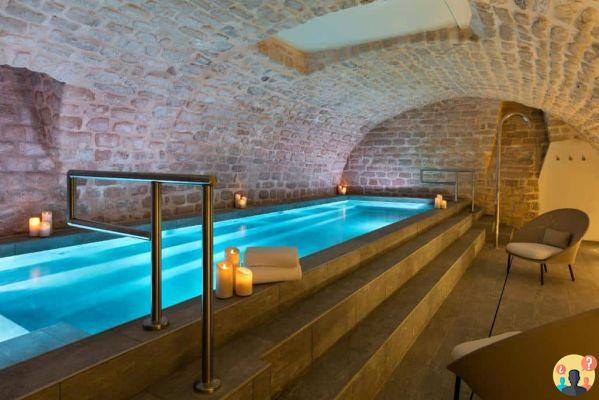 Hotel con piscina a Parigi – 12 perfetti per godersi la città