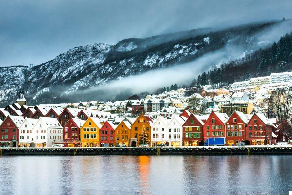 Fjords norvégiens en hiver