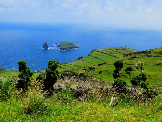Which islands to visit in the Azores: tips and guide to the islands