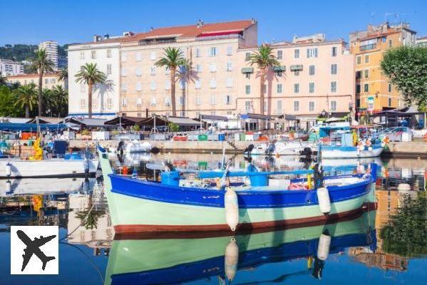Location de bateau à Ajaccio : comment faire et où ?
