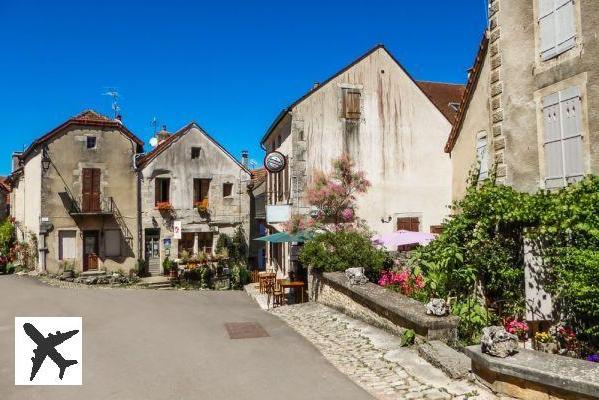Les 14 plus beaux villages de Bourgogne Franche-Comté