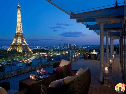 Hoteles con vista a la Torre Eiffel – 11 mejores y mejor ubicados