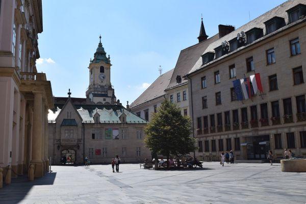 Comment aller de Vienne à Bratislava ?