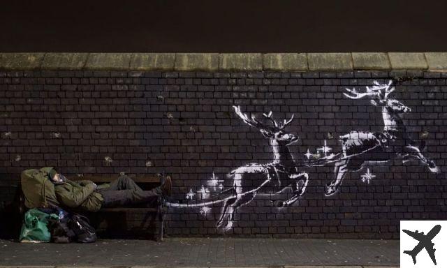 Graffiti navideno banksy et birmingham