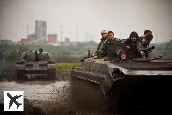 En séjour à Budapest ? Prenez les commandes d’un Tank T-55 !