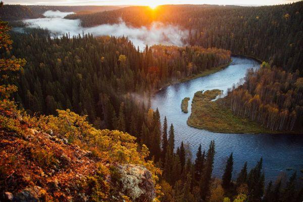 La mejor forma de disfrutar del follaje otonal en finlandia