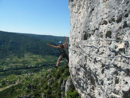 Via Ferrata dans les Gorges du Tarn : le spot de Liaucous