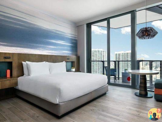 Miami Beach Hotels – 11 best and highest rated hotels