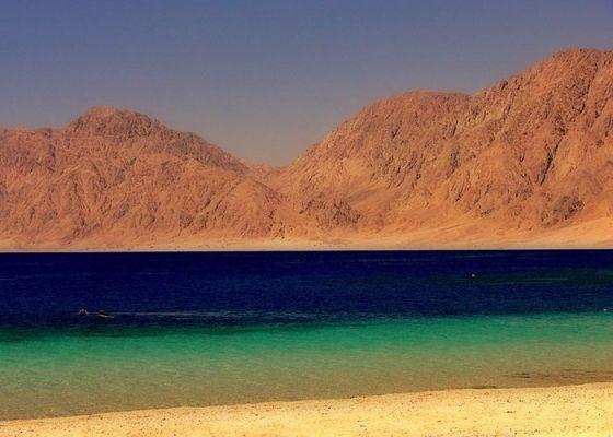 12 Breathtaking Beaches in Egypt! Check out!