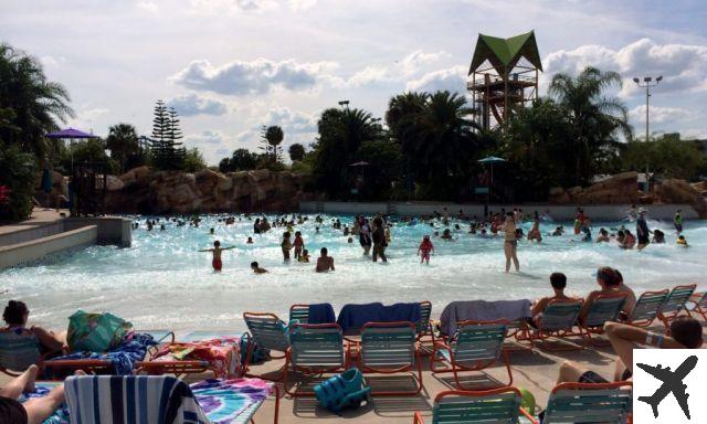 Aquatica Orlando – Attractions and park tips for the whole family