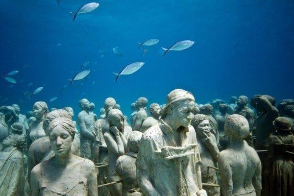 Plongez dans le musée sous-marin de Cancún