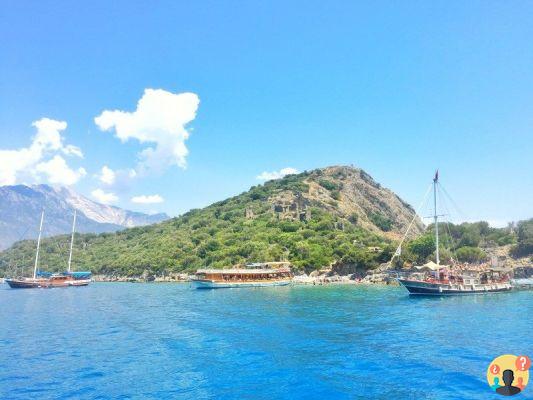Boat tour in Öludeniz in Turkey