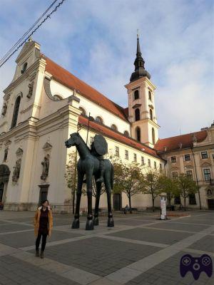 Horse statue to see in Brno