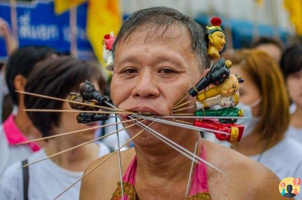 Festival de los Nueve Dioses en Phuket