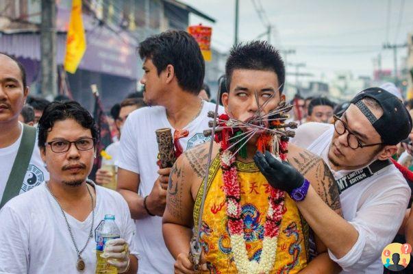 Festival dei Nove Dei a Phuket