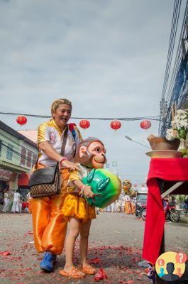 Festival de los Nueve Dioses en Phuket