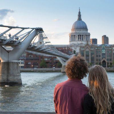 Como flertar em Londres com um londrino