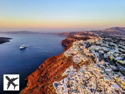 Comment aller à Santorin depuis Athènes en ferry ?