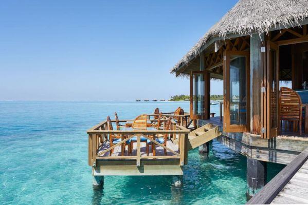 When to go to Maldives? Best season, climate and local time