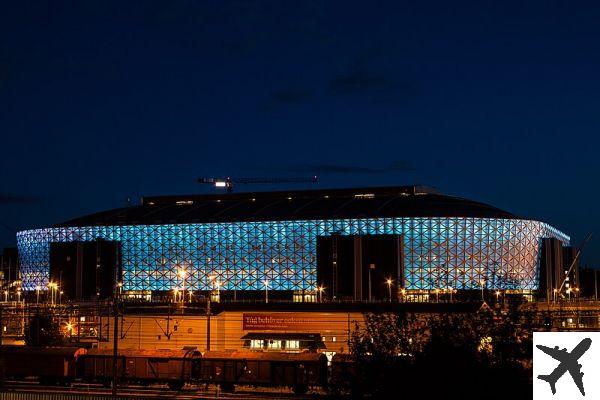 Friends arena asi es el flamante estadio nacional de suecia