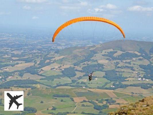 4 endroits où faire du parapente au Pays-Basque